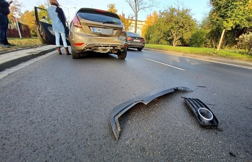 Kierująca audi kobieta nie zachowała ostrożności i uderzyła...