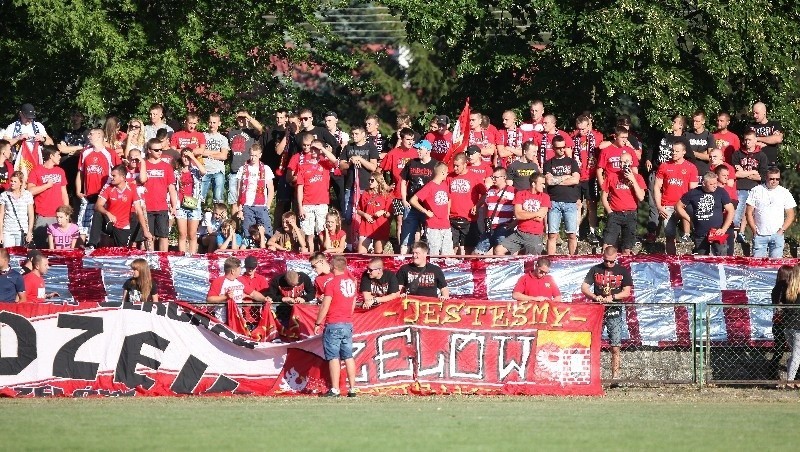 WIDZEW ŁÓDŹ vs WŁÓKNIARZ ZELÓW. Koniec meczu. Widzew pokonał Włókniarza 2:0 [FILM, zdjęcia]