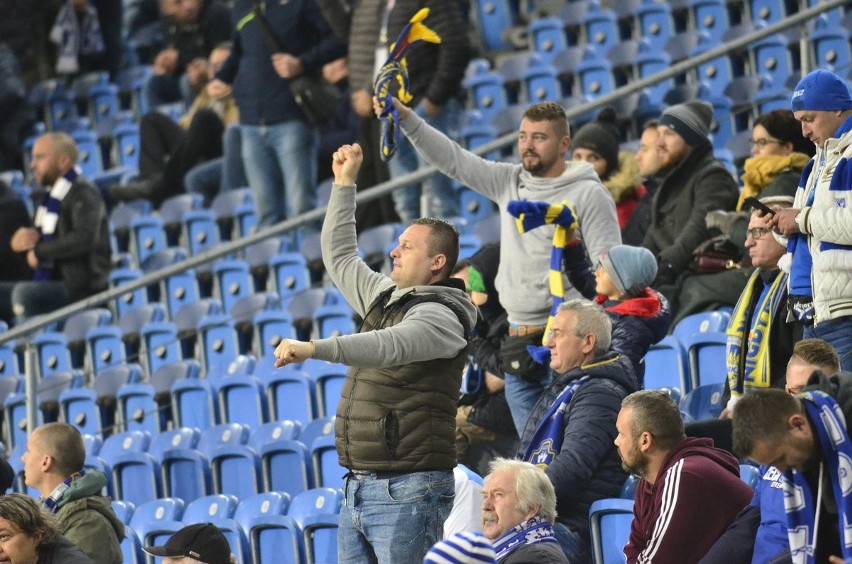 Lech Poznań wygrał z Koroną Kielce 2:1. Mecz przy...