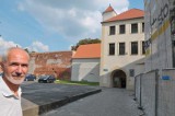 Zamek w Krośnie odrabia kulturalne zaległości