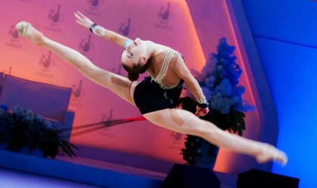 Na Olimpijskiej Arenie Politechniki Pekińskiej odbył się trzeci międzynarodowy turniej gimnastyki artystycznej „Sky Grace” z udziałem między innymi Rosjanek i Białorusinek