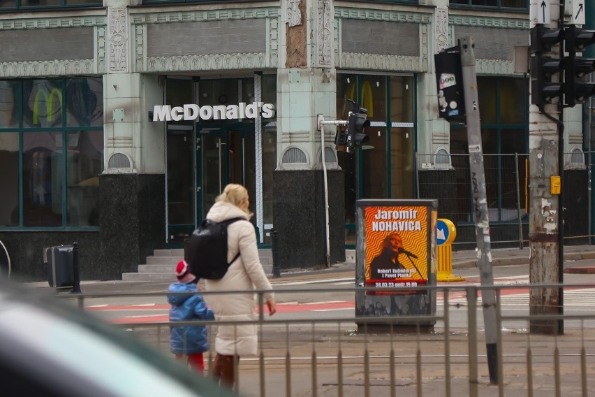 Założony w 1940 roku światowy gigant na rynku fast foodów ma...