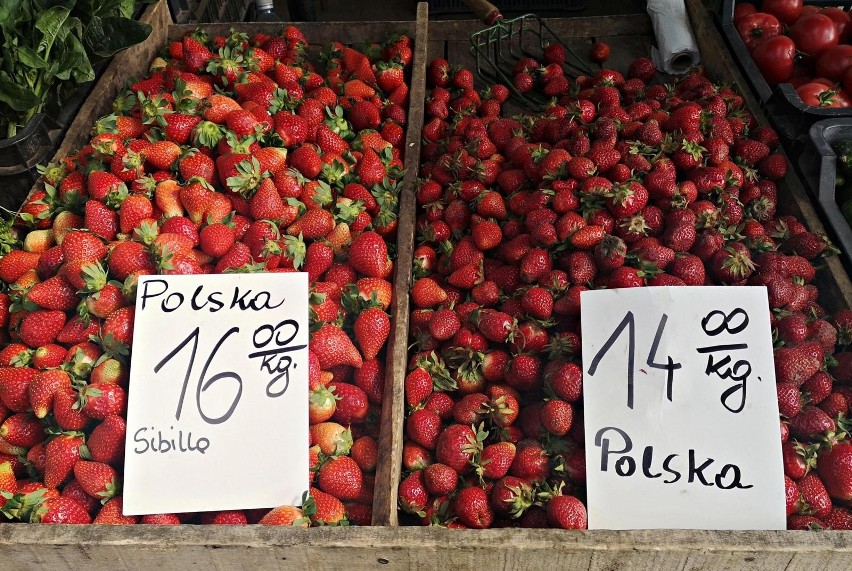 Truskawki już drożeją, a czekaliśmy na tanie do przetworów. Kilogram kosztuje teraz nawet 2 razy więcej niż rok temu