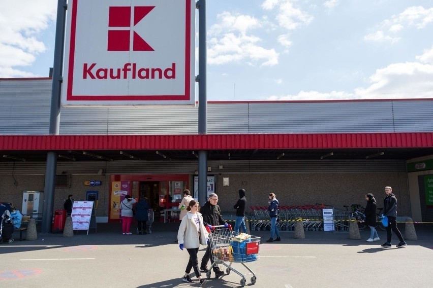 Kaufland - 900 złotych...