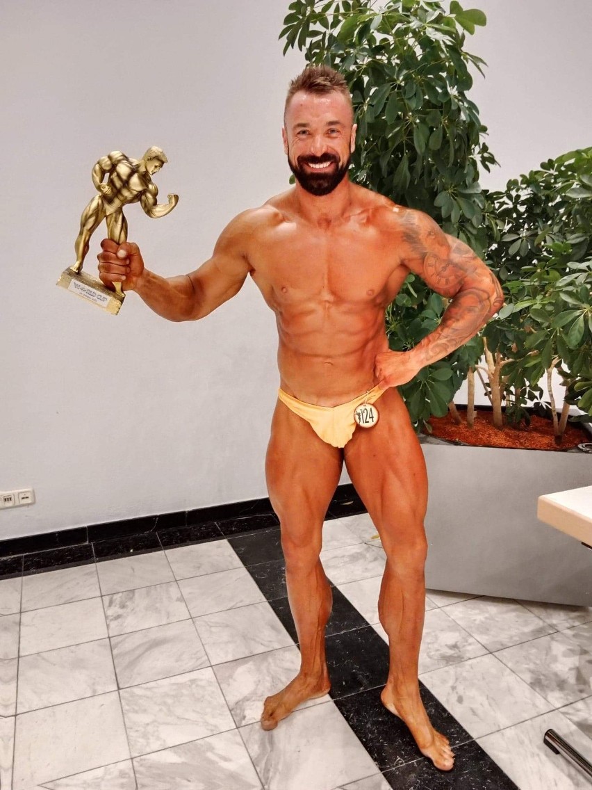 Schwarzenegger z Pabianic ze złotem na mistrzostwach świata. Ale ma muskuły! ZDJĘCIA