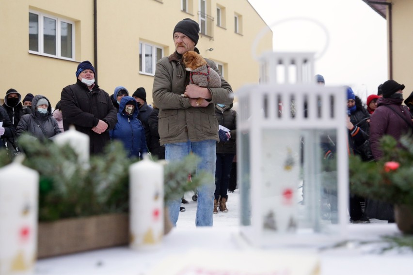 „Skoro Bóg stał się człowiekiem, jak ważny musi być człowiek”? Za nami Wigilia Miłosierdzia dla potrzebujących w lubelskim Caritas