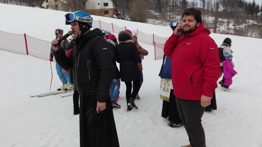 Księża i klerycy po raz kolejny rywalizowali w zawodach na Stożku ZDJĘCIA