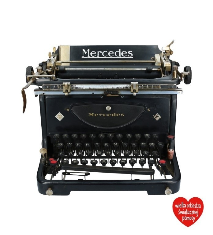 Wyjątkowa maszyna do pisania przekazana została na aukcję od...