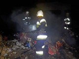 Pożar na terenie zakładu w Ochojnie. Zapaliły się śmieci