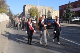 Jubileusz I LO im. Kopernika w Łodzi. Absolwenci przemaszerowali przez miasto, spotkali się w szkole, odwiedzili dawne klasy 