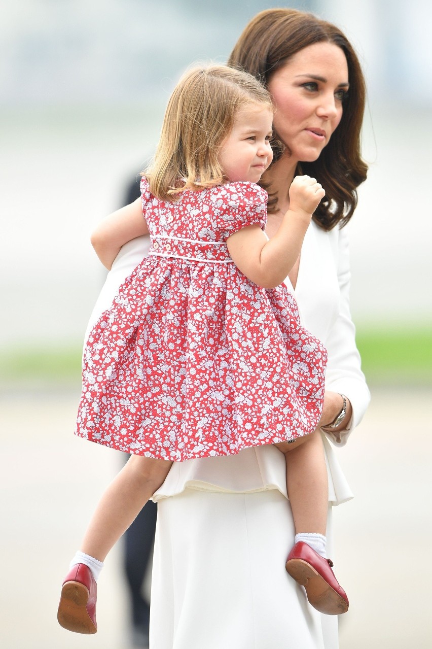 Księżna Kate i książę William z dziećmi w Warszawie