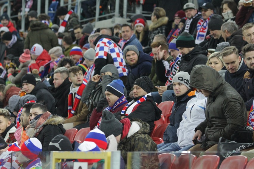 Górnik Zabrze - Wisła Kraków: mimo zimna, na trybunach był...