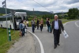 Przewoźnik przegrał z osuwiskiem. Voyager wycofuje się z trasy Krynica-Grybów [WIDEO]