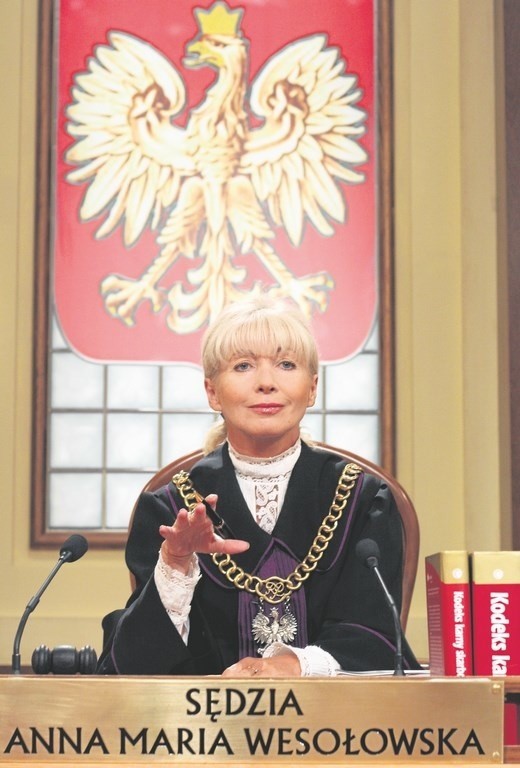 Coraz więcej osób woli stanąć do mediacji niż przed obliczem sądu, nawet gdyby to miała być sędzia Anna Maria Wesołowska
