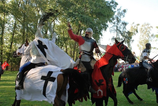 Na 20 sierpnia zaplanowano w Płowcach kolejną inscenizację historycznej bitwy króla Łokietka z Krzyżakami. Poprzedzi ją tradycyjny Jarmark Królewski w Radziejowie.