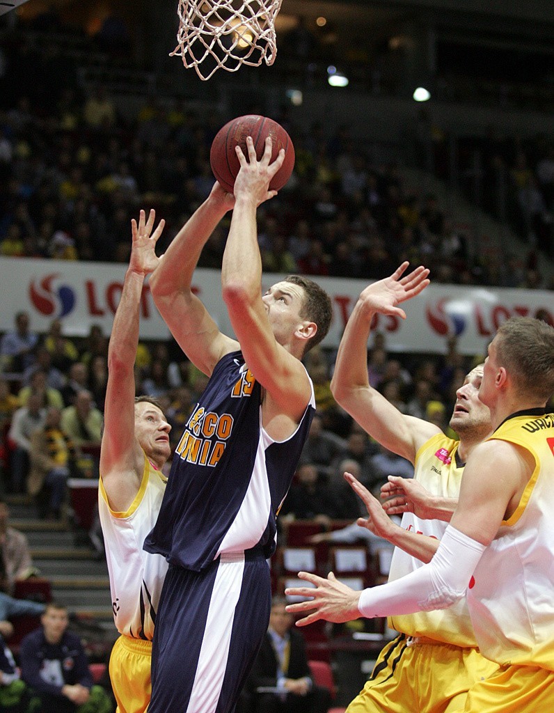 Bez sensacji w koszykarskich derbach Trójmiasta. Trefl Sopot rozbił Asseco Gdynia [ZDJĘCIA]