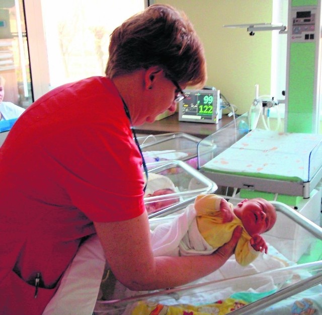 W tuchowskim szpitalu w ub. roku urodziło się prawie tysiąc dzieci