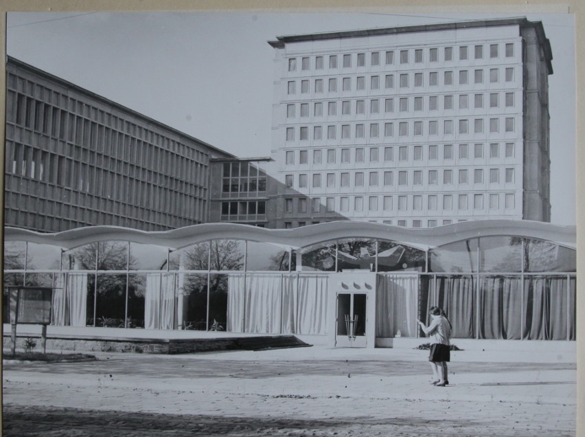 Nowy gmach Biblioteki Uniwersyteckiej, 1960 rok...