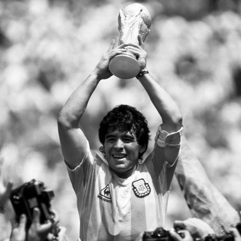 Media: Nie żyje Diego Maradona. Legendarny piłkarz miał 60 lat