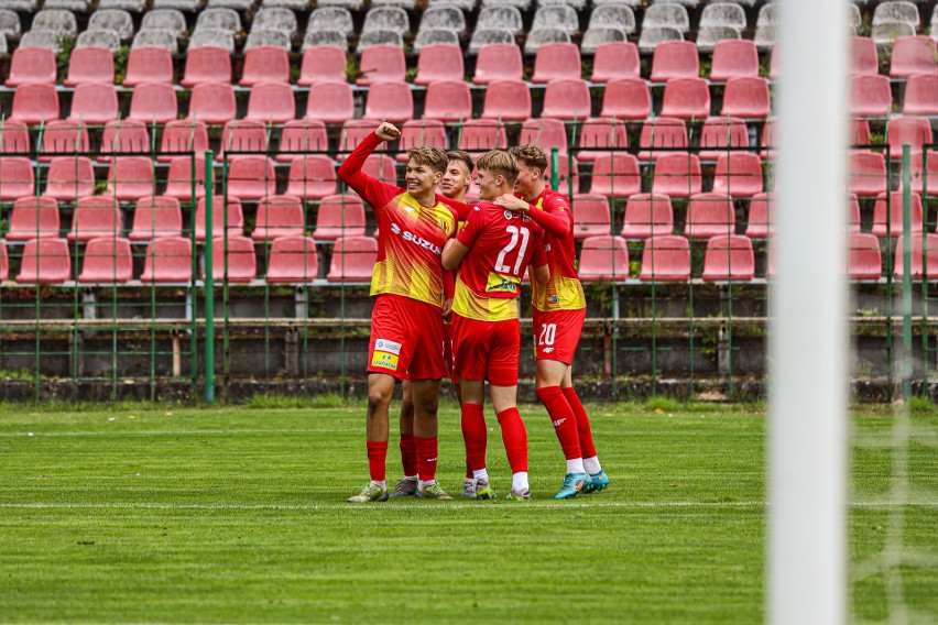 Kolejny dobry mecz i wygrana Korony Kielce w Centralnej Lidze Juniorów do 19 lat. W 6. kolejce pokonała Arkę Gdynia 4:2