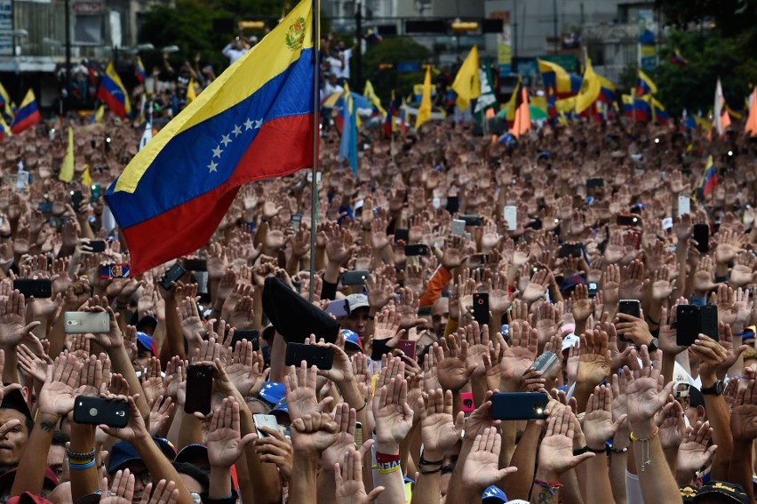 Wiec opozycji w Caracas