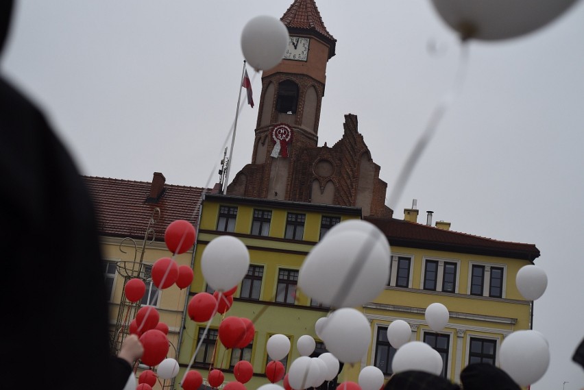 Gra miejska i spotkanie mieszkańców z okazji 100. rocznicy powrotu Brodnicy do Macierzy [zdjęcia]