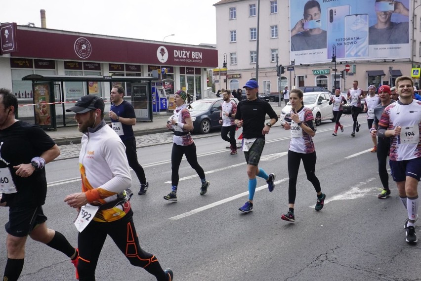 13. PKO Poznań Półmaraton na pewno zgromadzi na starcie w...