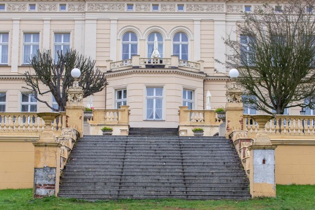 Końcówka maja zapowiada się ciekawie w Zespole Pałacowo-Parkowym w Ostromecku.