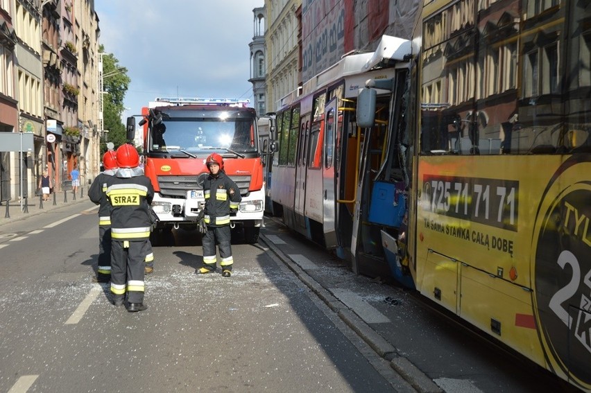 Zderzenie tramwajów w centrum. Ranna motornicza