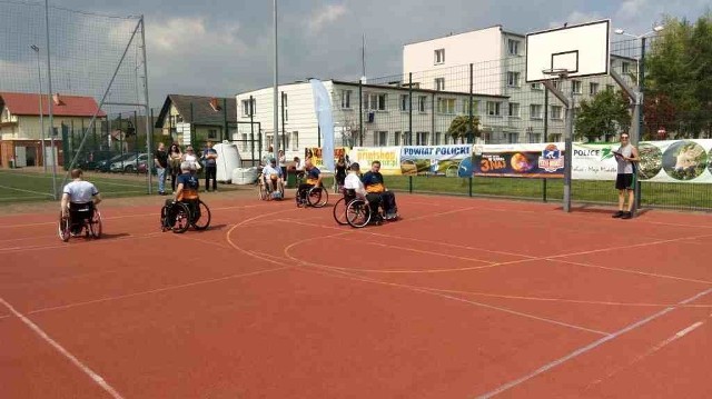 Trzy zespoły walczyły w grupie integracyjnej Gryf Basket Cup.