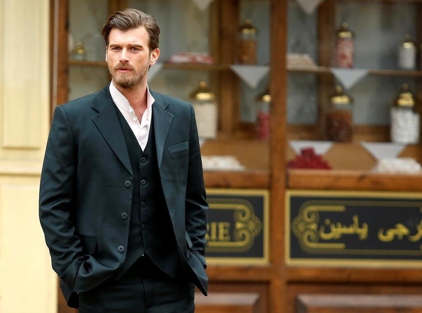 Kivanc Tatlitug...