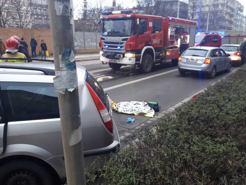 Wypadek na Pomorskiej. Nie jeździły tramwaje, są korki