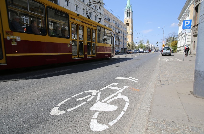 Ścieżki rowerowe. Łódź powita zagranicznych gości... rozbitymi butelkami