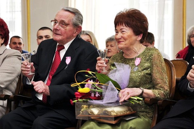 Hanna i Henryk Matuszyk świętują 50 rocznicę ślubu. 