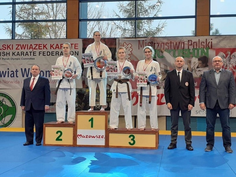 Mistrzostwa Polski Karate Kyokushin w Zielonce, 7.11.2020. Jak wypadli w nich zawodnicy Ostrołęckiego Klubu Karate Kyokushin?