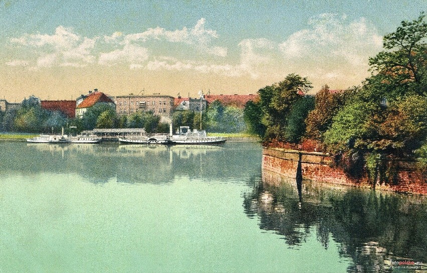 Lata 1900-1910 , Przystań parowców - widok z mostu