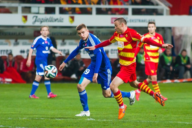 Ostatni raz Jagiellonia fazę zasadniczą kończyła u siebie 29 kwietnia 2015 roku, wygrywając 2:0 z Ruchem Chorzów. Powtórka z Wisłą Płock będzie mile widziana.