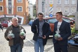 Rolnicy nadal protestują. Odwiedzili biura posłów w Rybniku, Jastrzębiu-Zdroju i Raciborzu. Przynieśli swoje postulaty i "prezenty"