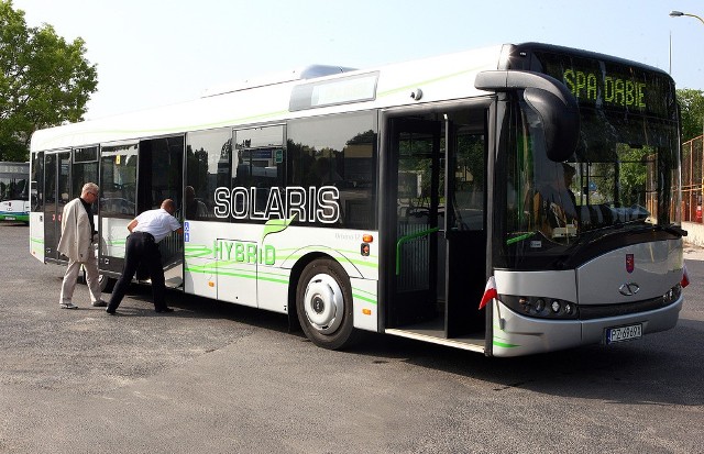 To pierwszy autobus z napędem hybrydowym kupiony przez szczecińskiego przewoźnika.