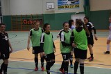 Futsal kobiet. Zwycięstwo Uni, remis Rolnika, porażka Plonu