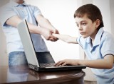 Dzieci uzależnione od internetu. Jest bezpłatna pomoc w Toruniu i regionie!