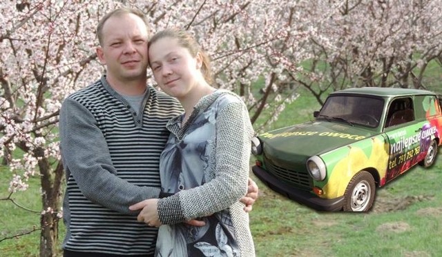 Dariusz Serweta wraz z żoną Iloną. W tle Bryka Roku 2019 w powiecie opatowskim.