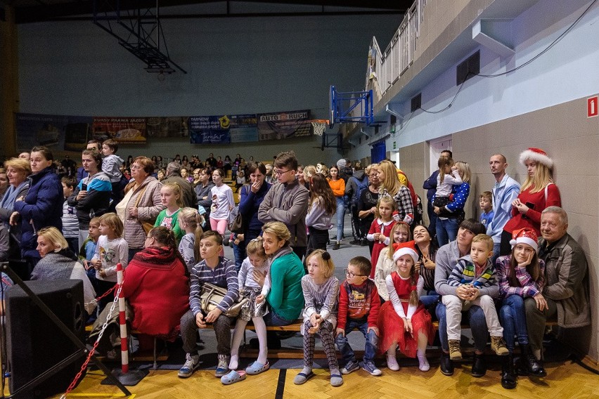 Tarnów. Finał akcji "Wszystkie dzieci są kochane" [ZDJĘCIA]