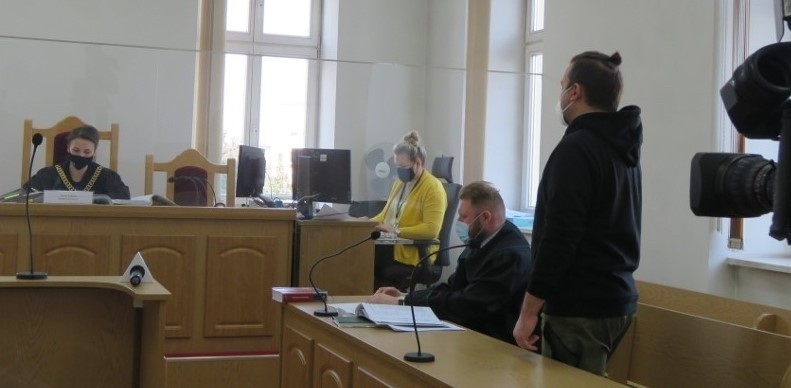 Mateusz Klinowski w Sądzie Rejonowym w Wadowicach