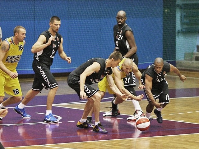 Sparing: Energa Czarni Slupsk - Asseco Prokom Gdynia 76:76