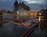Pożar hali magazynowej w zakładzie utylizacji w miejscowości Górskie Ponikły Stok (gm. Rutki)