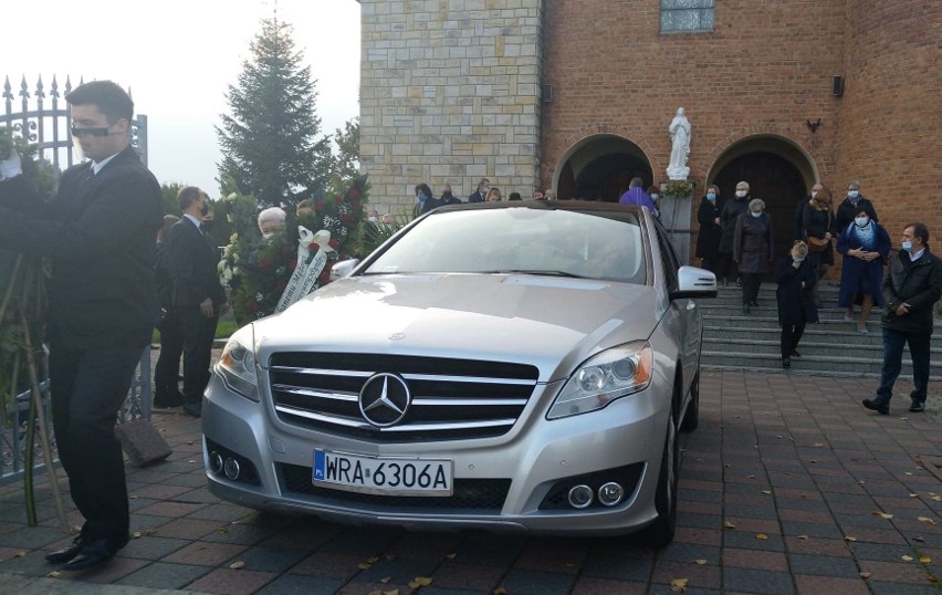 W Makowcu odbył się pogrzeb Tadeusza Balcerowskiego, byłego...