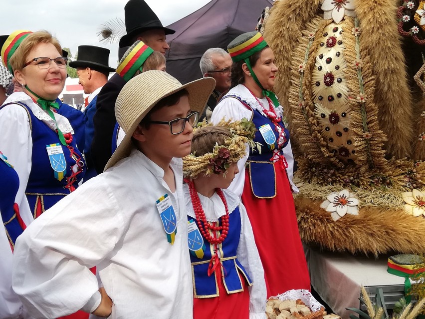 Dożynki Prezydenckie 2018 w Spale. Za nami dzień pierwszy, czyli konkurs wieńcowy [ZDJĘCIA, FILM]