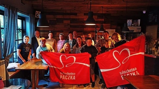 Wolontariusze Szlachetnej Paczki w Białobrzegach już działają, jak w poprzednich latach pomagają potrzebującym i zachęcają, aby włączyć się do akcji.