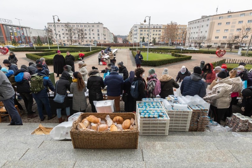 Do świąt Bożego Narodzenia coraz bliżej. Stąd przed bydgoską...